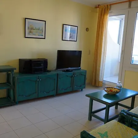Апартаменты Apartamento Con Piscina Comunitaria Винарос