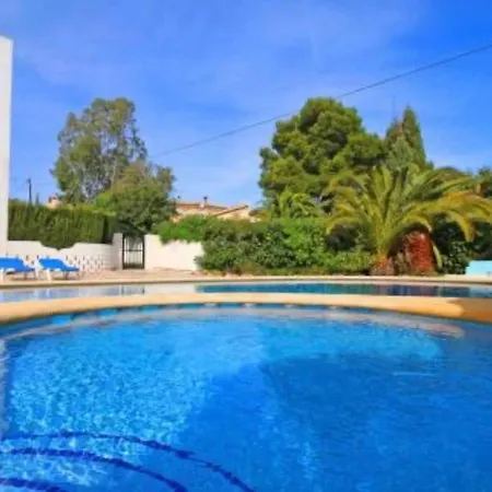 Apartment Con Piscina