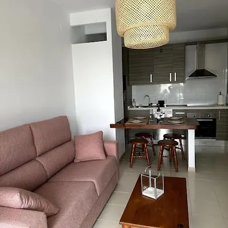 Apartment Con Piscina
