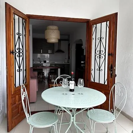 Con Piscina Apartment