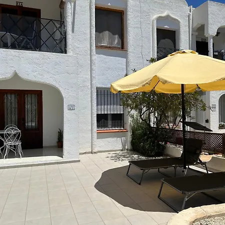 Apartment Con Piscina *