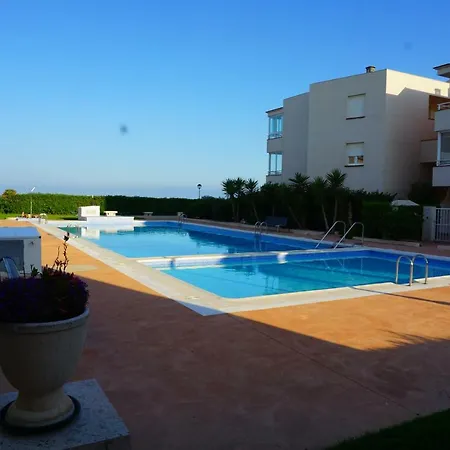 Apartamento Con Piscina Comunitaria *